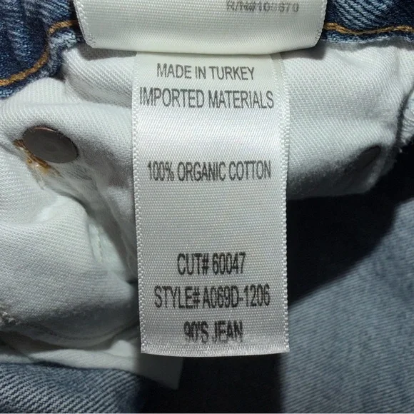 Agolde Women’s 90’s Jean Loose Fit Ripped Denim Size 26 - Picture 9 of 16